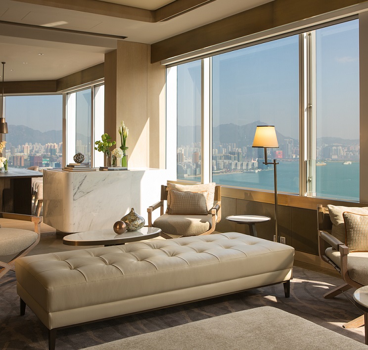 ICONIC VICTORIA HARBOUR STAY