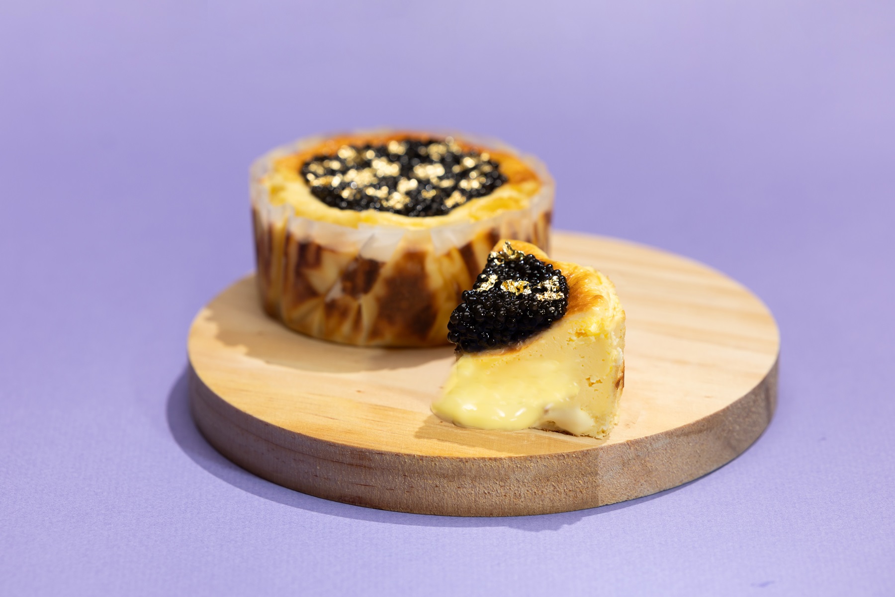 MINI CAVIAR BASQUE CHEESECAKE
