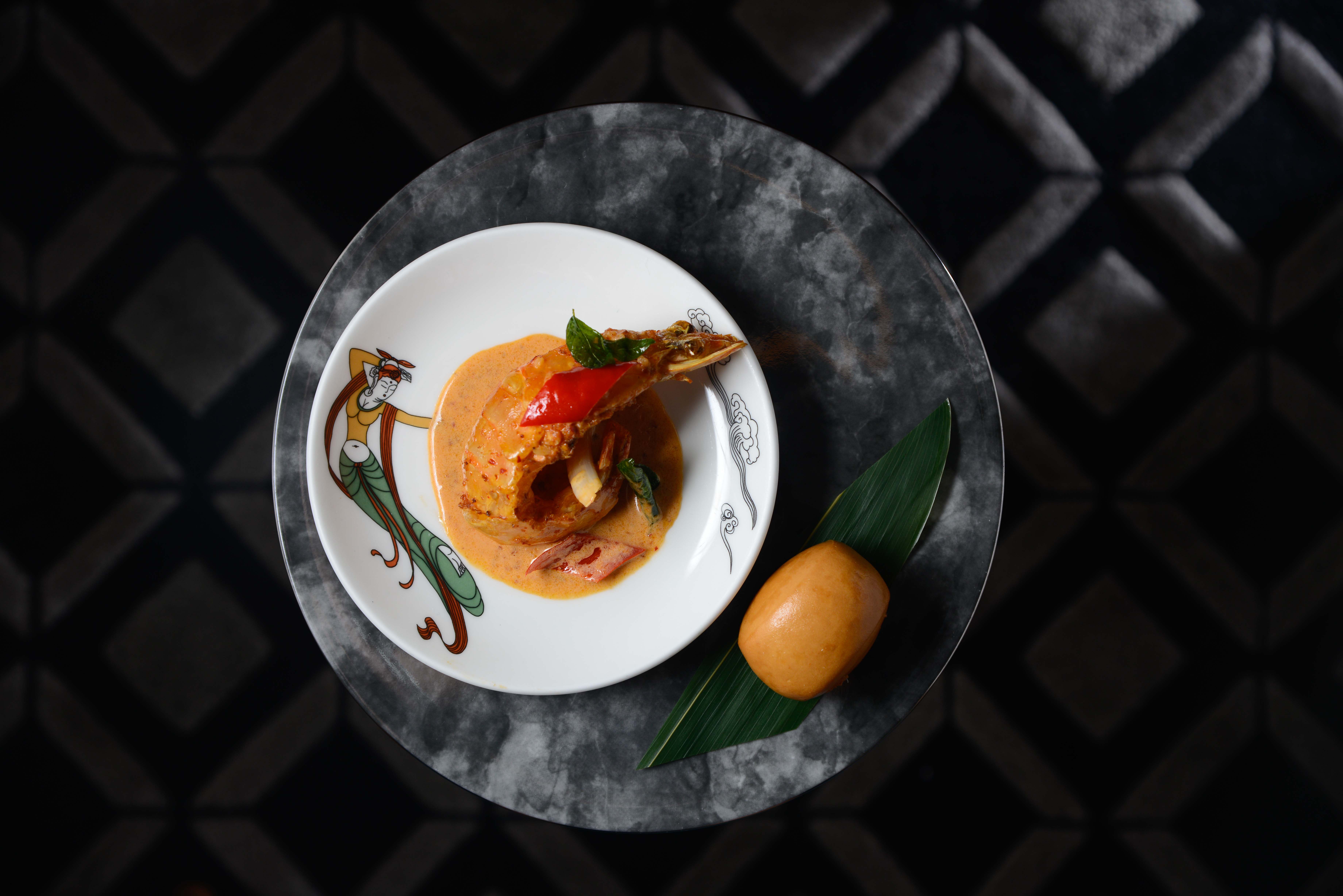 CANTONESE FARE BEVERAGE BLISS