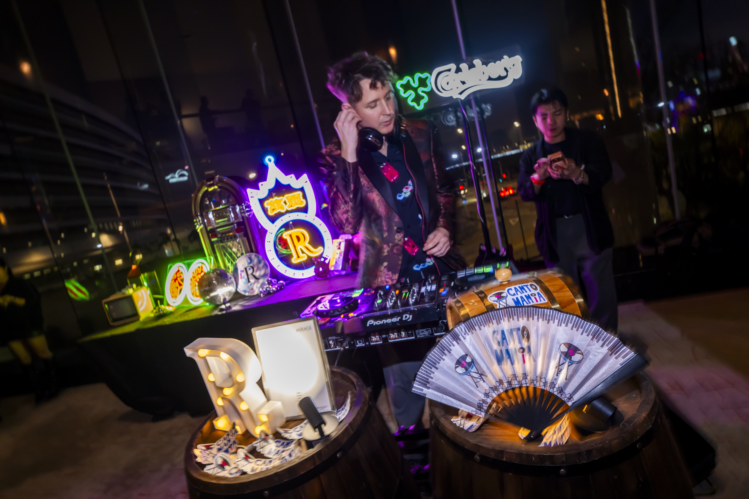 CANTOMANIA FRIDAY AT MIRAGE